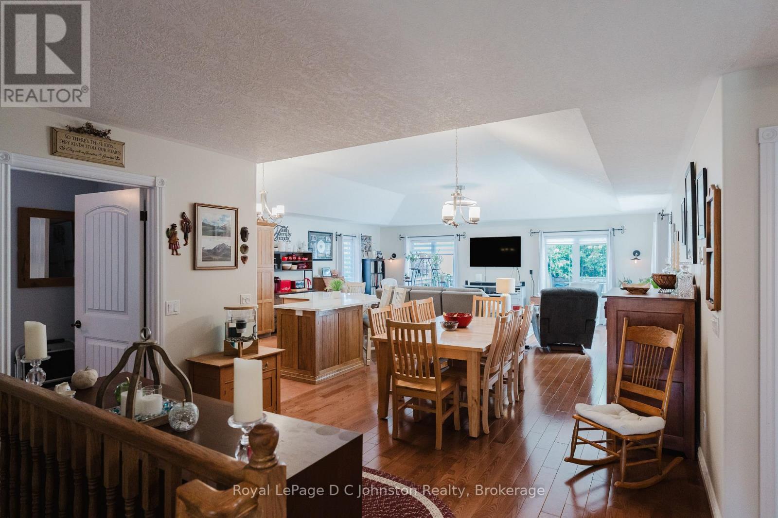 477 Buckby Lane, Saugeen Shores, Ontario  N0H 2C1 - Photo 11 - X12788316