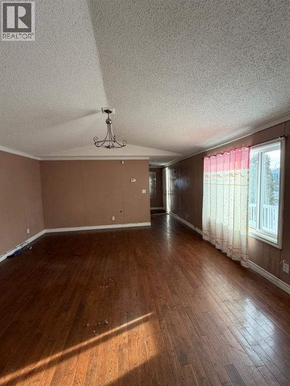 248 Palomino Close, Fort Mcmurray, Alberta  T9H 5M2 - Photo 3 - A2278105