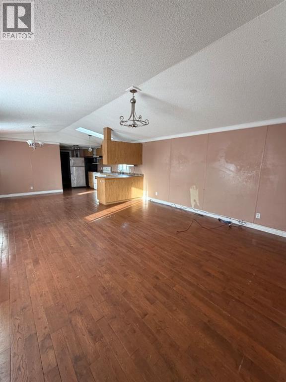 248 Palomino Close, Fort Mcmurray, Alberta  T9H 5M2 - Photo 4 - A2278105