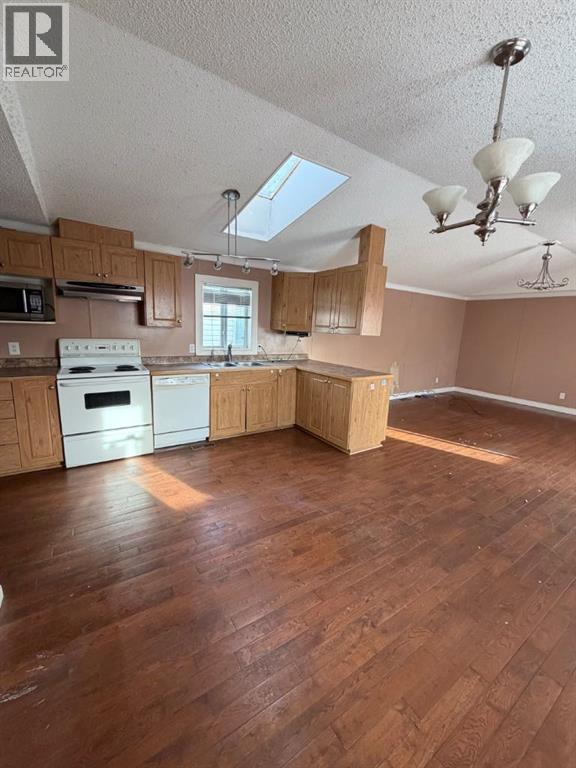 248 Palomino Close, Fort Mcmurray, Alberta  T9H 5M2 - Photo 5 - A2278105