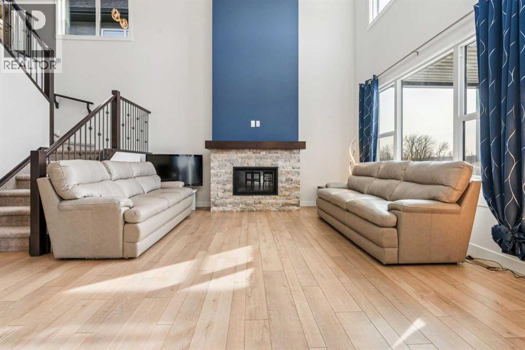 548 Cranbrook Gardens Se, Calgary, Alberta  T3M 3N5 - Photo 9 - A2278756