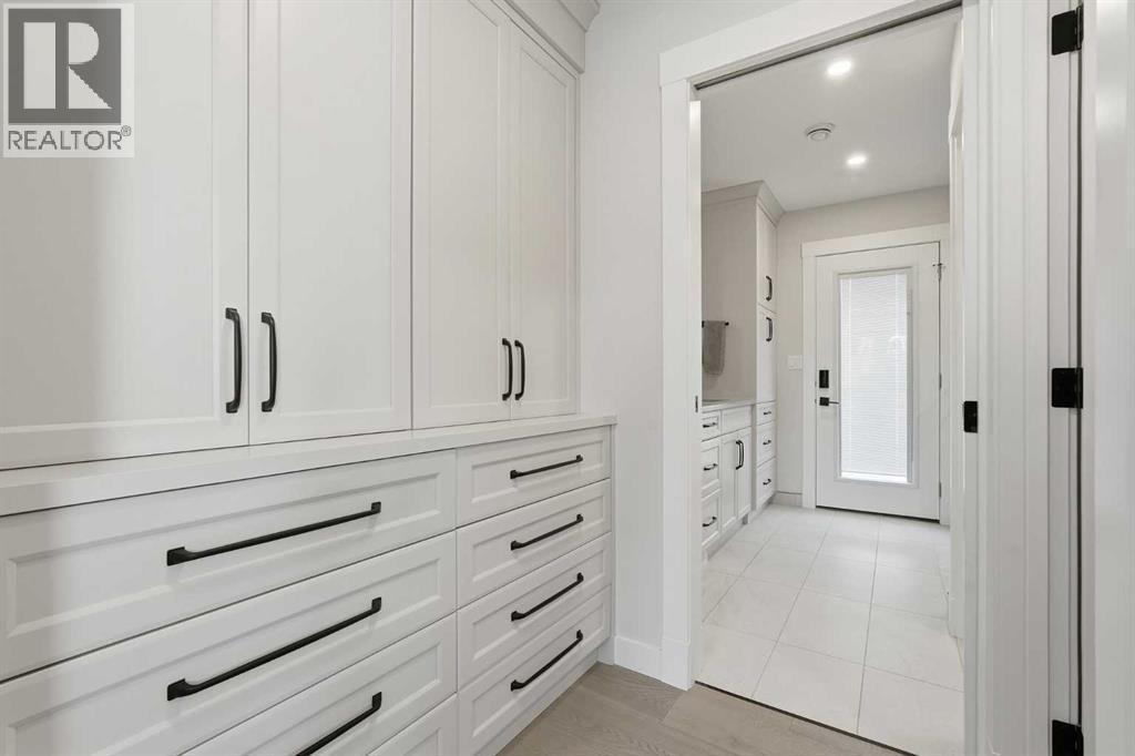 8615 7 Street Sw, Calgary, Alberta  T2V 1G8 - Photo 17 - A2283353