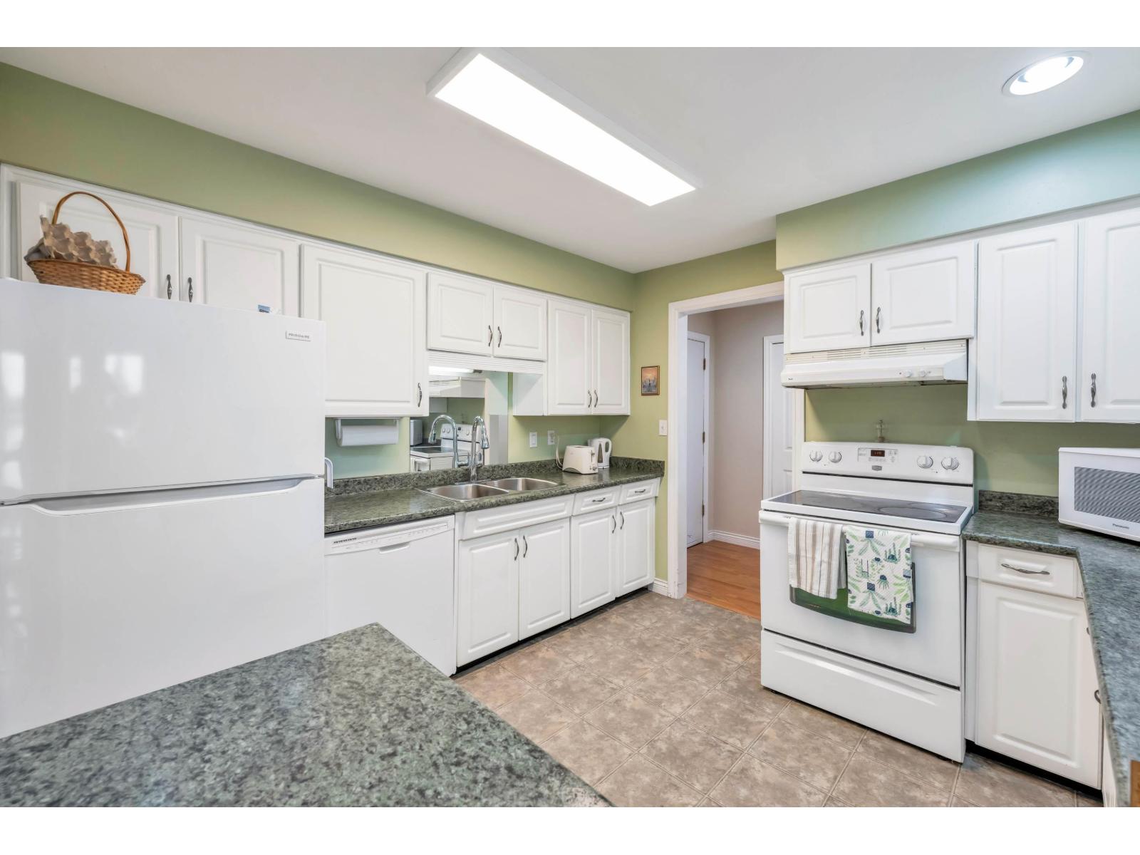 204 32040 Peardonville Road, Abbotsford, British Columbia  V2T 6N8 - Photo 15 - R3088153