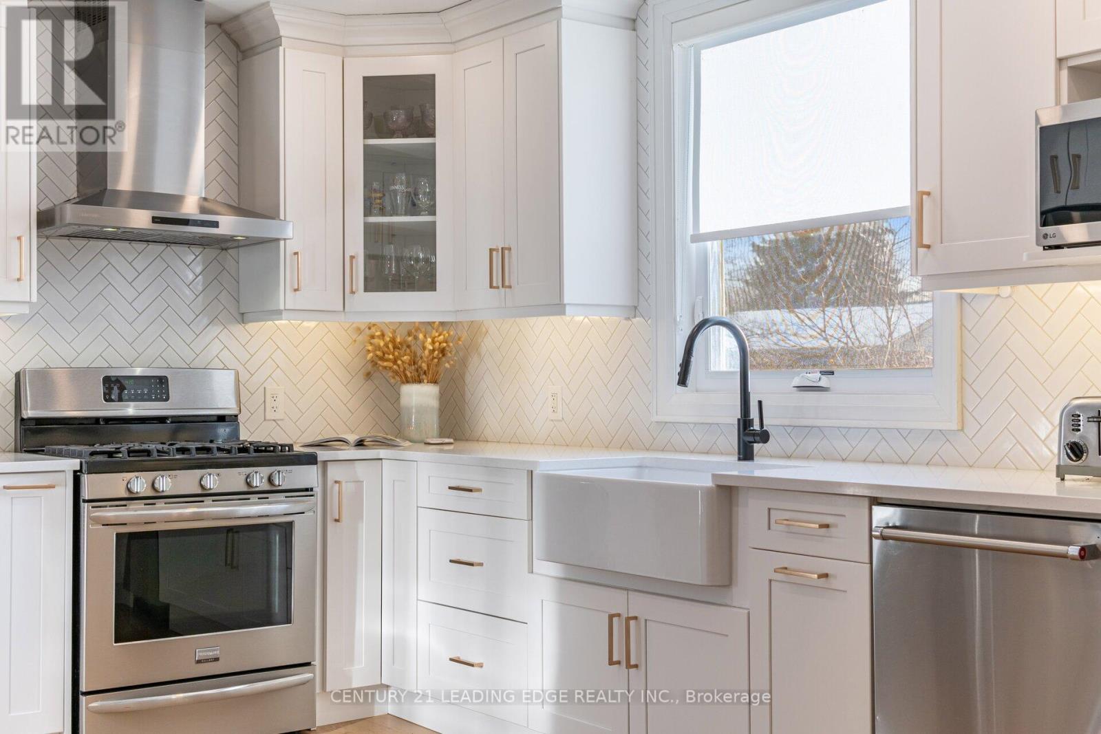 979 Kingsway Drive, Burlington, Ontario  L7T 3J1 - Photo 18 - W12787922