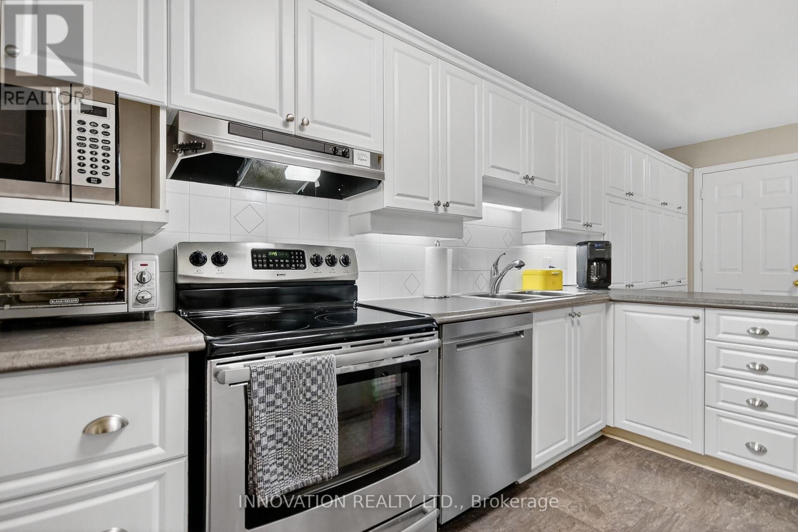 9 Heather Glen Court, Ottawa, Ontario K2S 1L3 - Photo 8 - X12788302