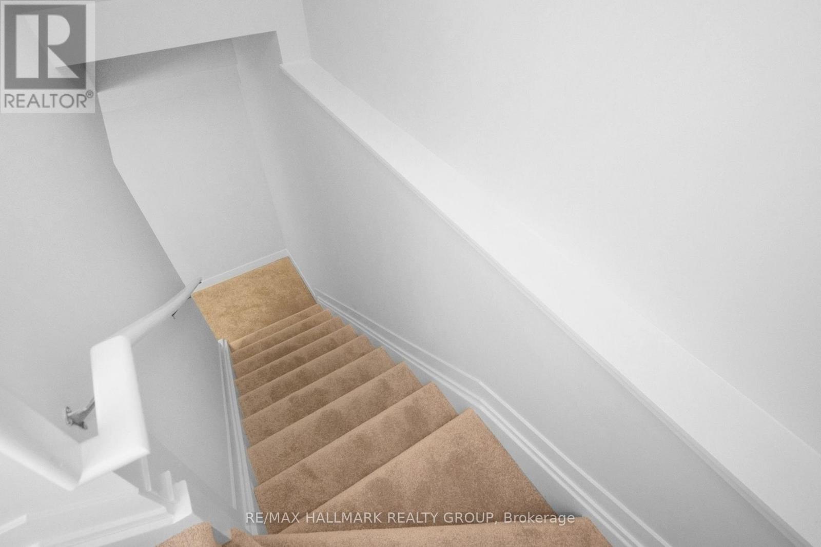 1944 Hawker Private, Ottawa, Ontario  K2M 0M5 - Photo 23 - X12788314