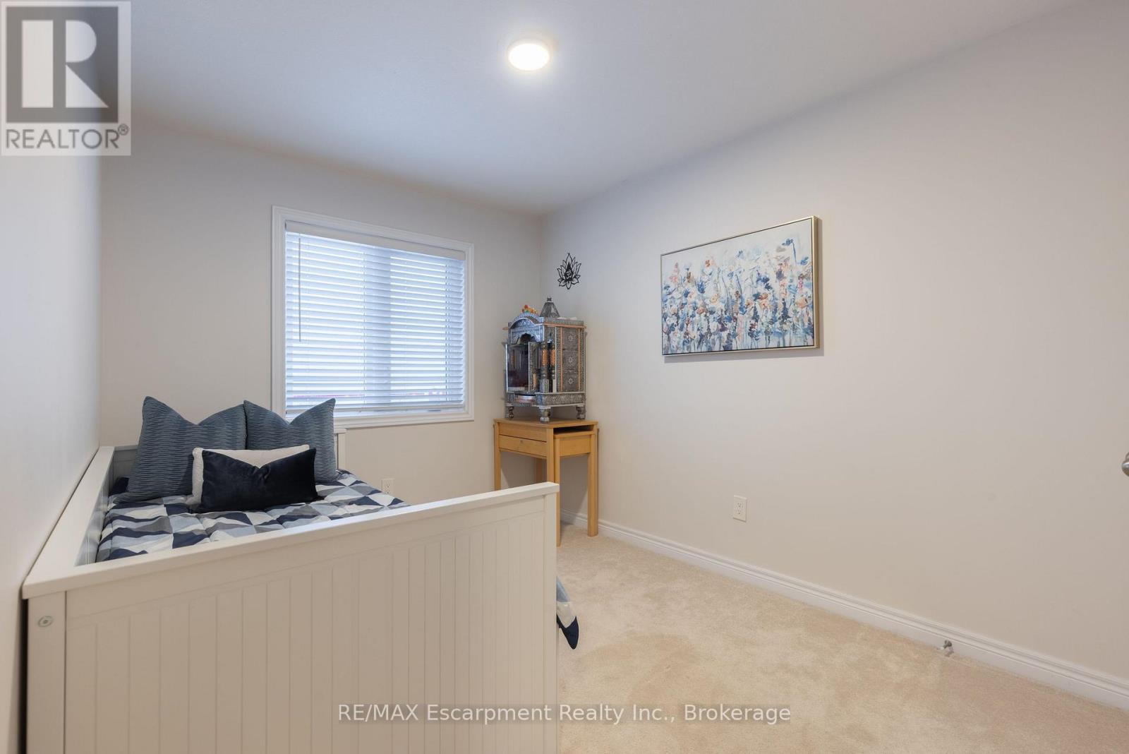 31 Pinot Crescent, Hamilton, Ontario  L8E 0J8 - Photo 16 - X12788256