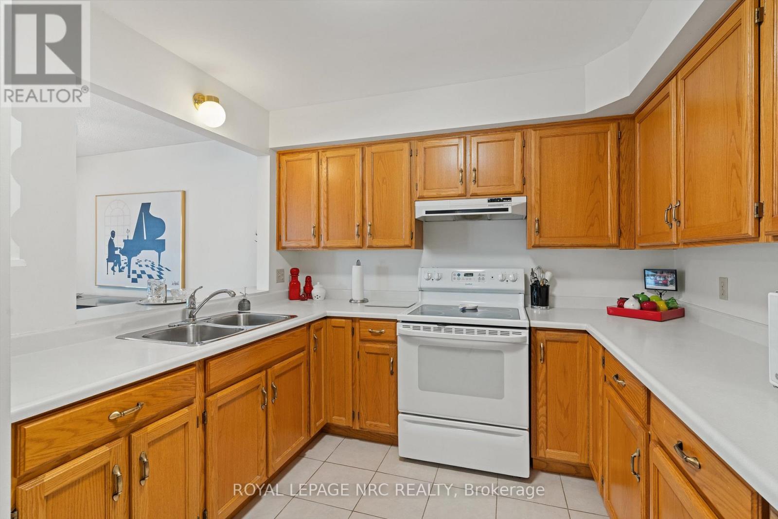 202 - 433 Linwell Road, St. Catharines, Ontario  L2M 2P5 - Photo 15 - X12788252