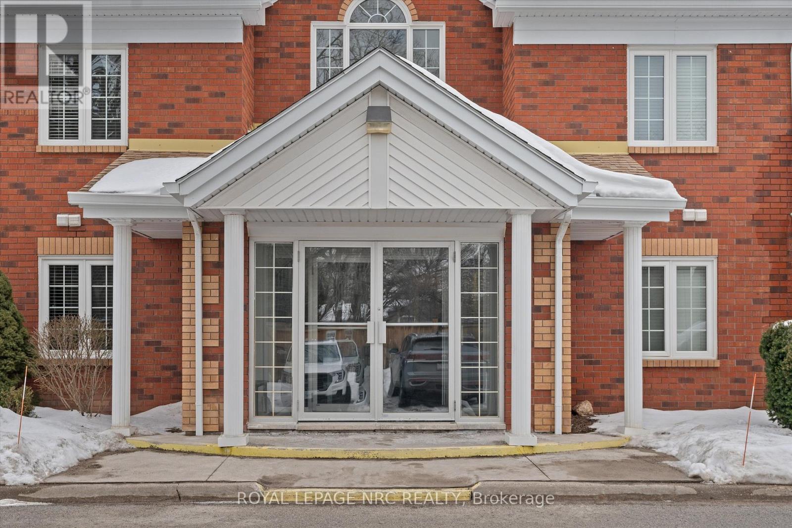 202 - 433 Linwell Road, St. Catharines, Ontario  L2M 2P5 - Photo 3 - X12788252