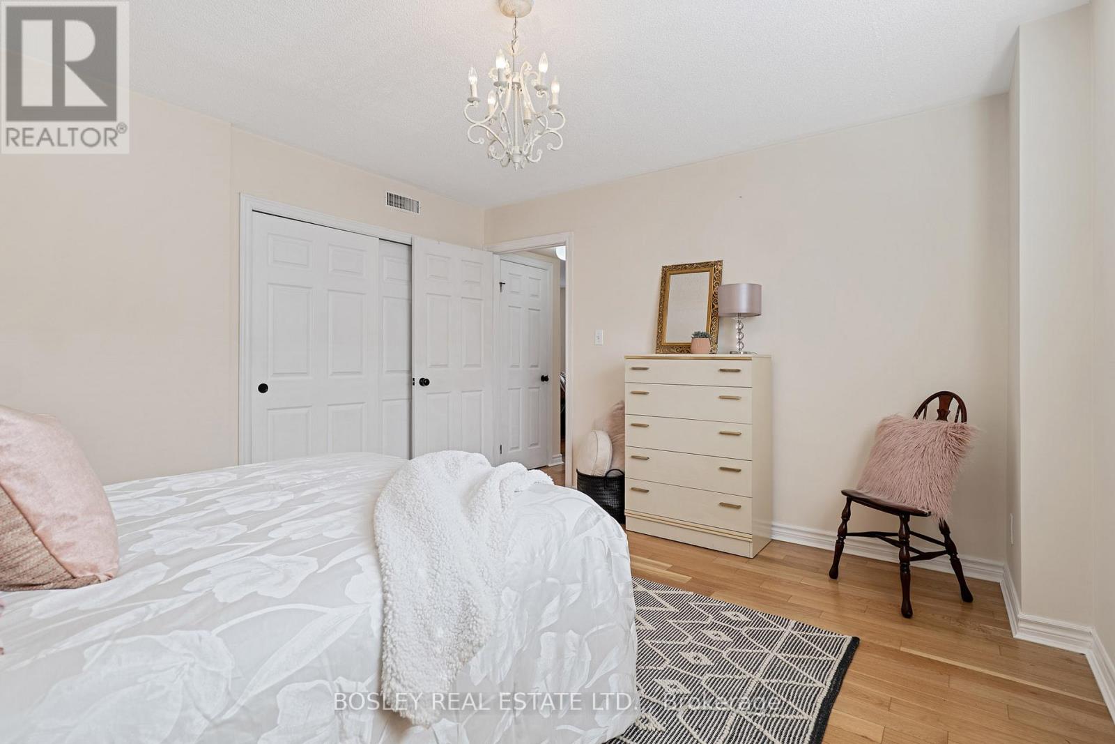 205a - 1061 Vansickle Road N, St. Catharines, Ontario  L2S 2X4 - Photo 18 - X12788284