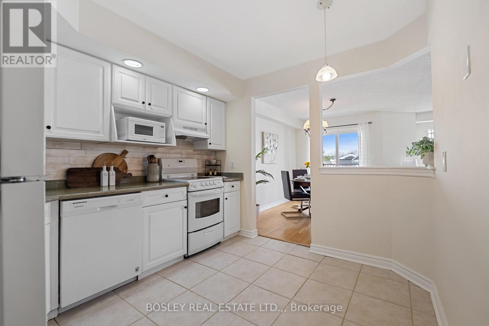 205a - 1061 Vansickle Road N, St. Catharines, Ontario  L2S 2X4 - Photo 7 - X12788284