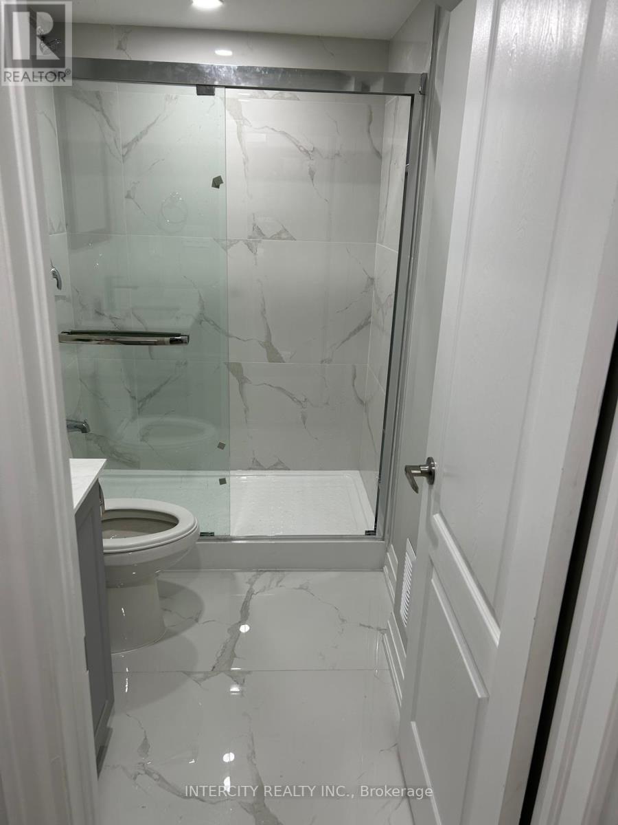 299 Fleetwood Drive, Oshawa, Ontario  L1K 3E8 - Photo 12 - E12787458