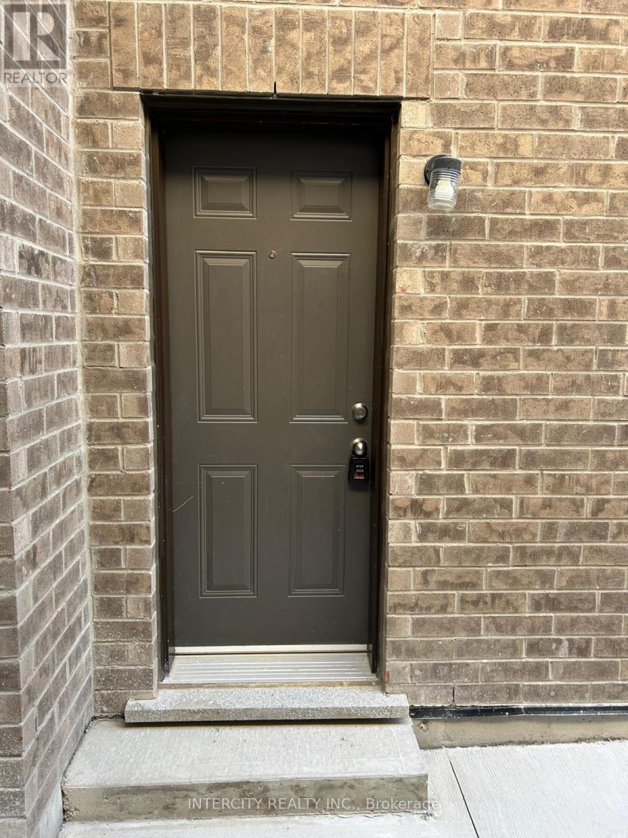 299 Fleetwood Drive, Oshawa, Ontario  L1K 3E8 - Photo 14 - E12787458