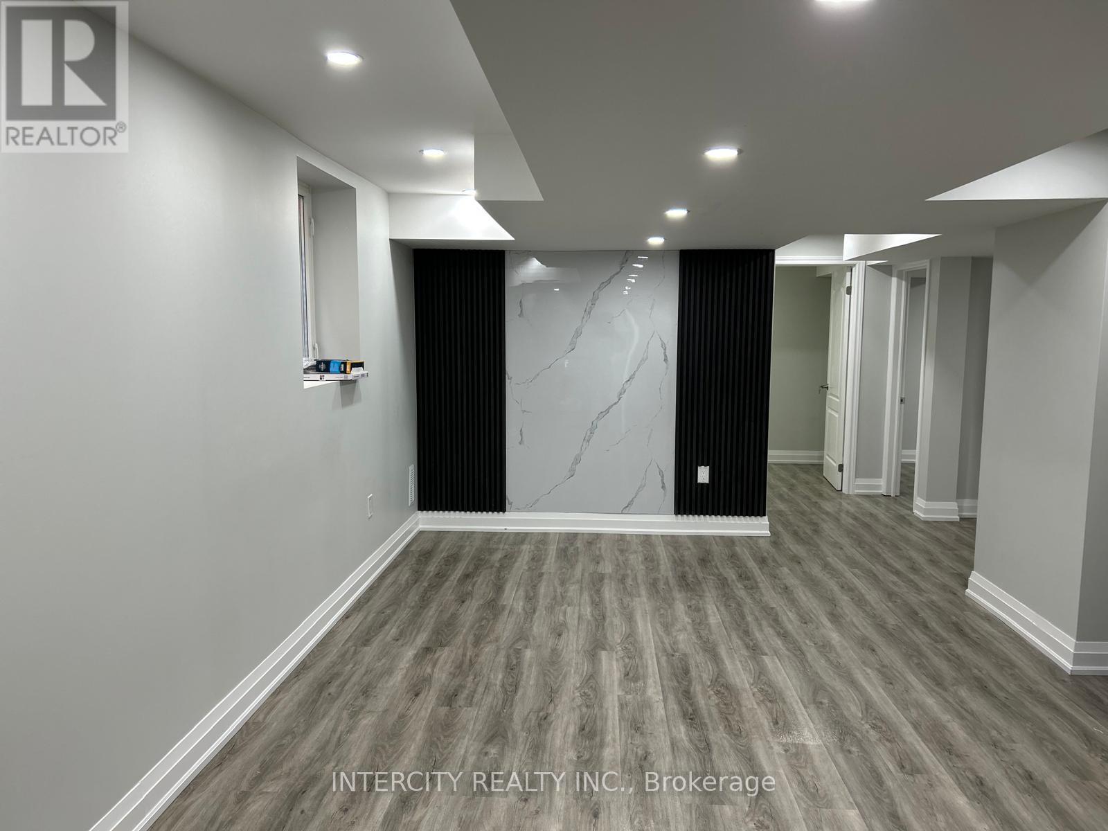 299 Fleetwood Drive, Oshawa, Ontario  L1K 3E8 - Photo 13 - E12787458