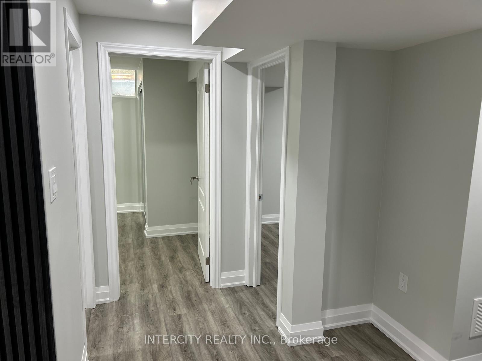 299 Fleetwood Drive, Oshawa, Ontario  L1K 3E8 - Photo 8 - E12787458