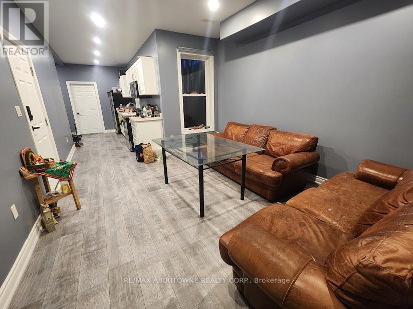 2 - 498 Main Street E, Hamilton, Ontario  L8N 1K7 - Photo 7 - X12746218