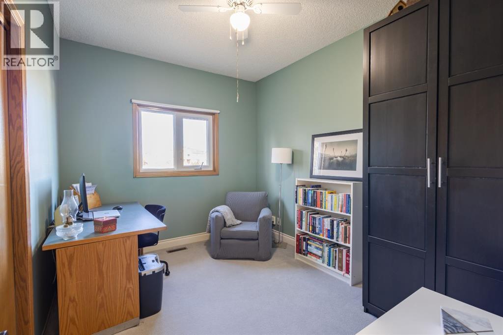 456 Hawkland Place Nw, Calgary, Alberta  T3G 3R1 - Photo 15 - A2286087