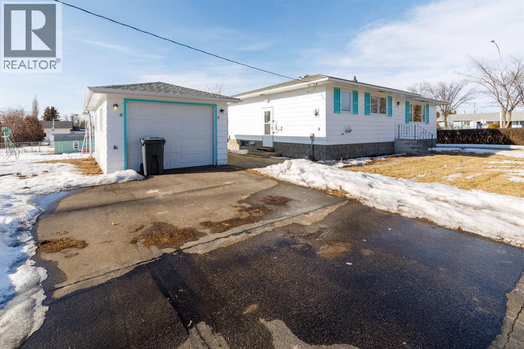 4922 46 Street, Bentley, Alberta  T0C 0J0 - Photo 20 - A2286229