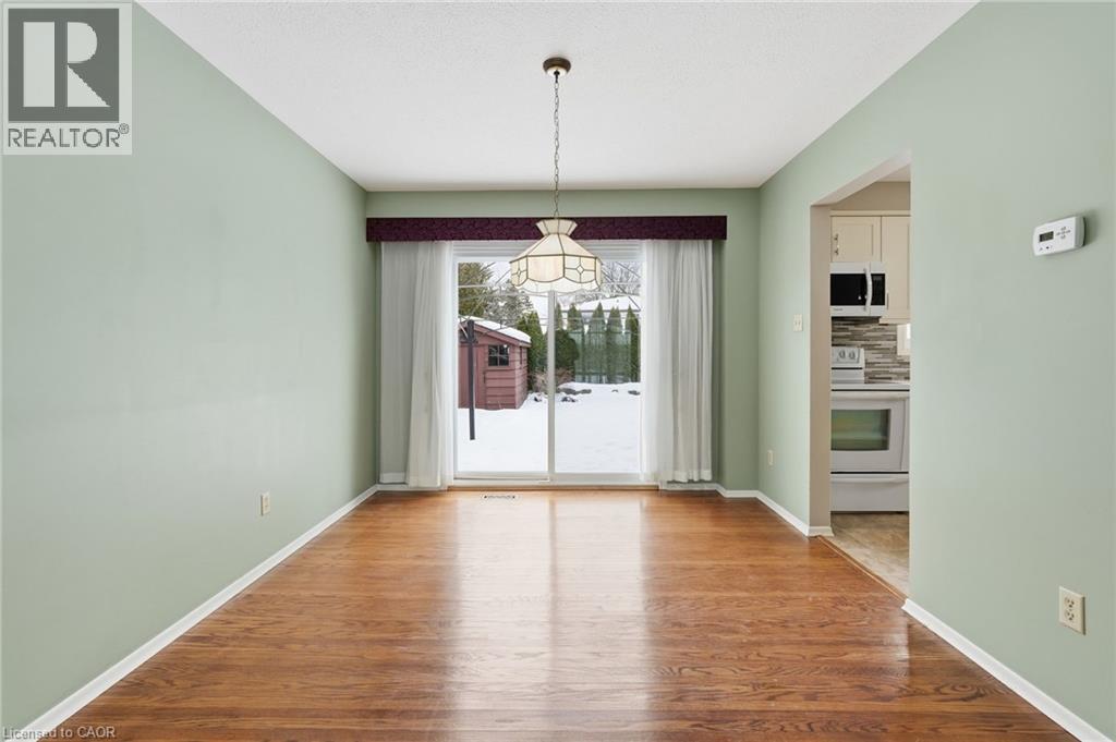 8 Sanctuary Drive, Dundas, Ontario  L9H 3Y8 - Photo 11 - 40805050