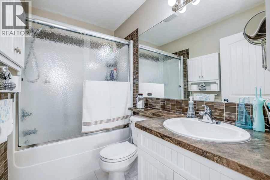 112 Everridge Common Sw, Calgary, Alberta  T2Y 5H1 - Photo 14 - A2285230