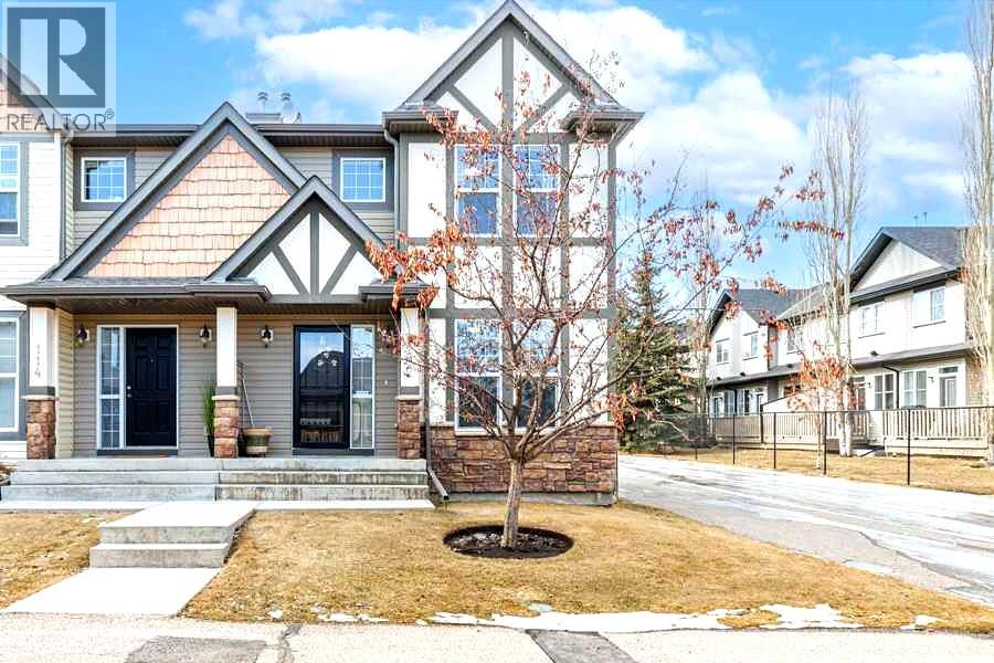 112 Everridge Common Sw, Calgary, Alberta  T2Y 5H1 - Photo 1 - A2285230
