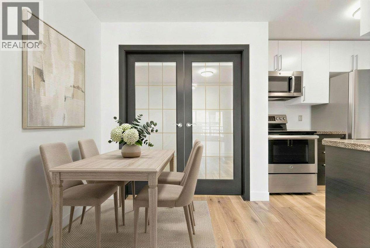 302 170 E 3rd Street, North Vancouver, British Columbia  V7L 1E6 - Photo 13 - R3089838