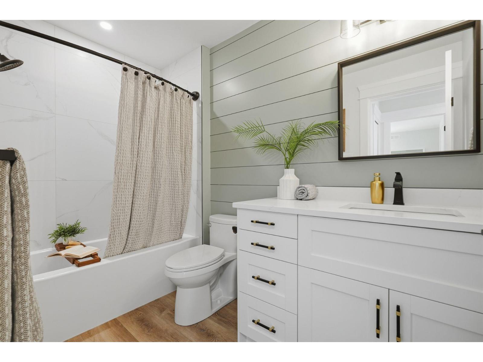 100 8737 212 Street, Langley, British Columbia  V1M 2C8 - Photo 10 - R3089712