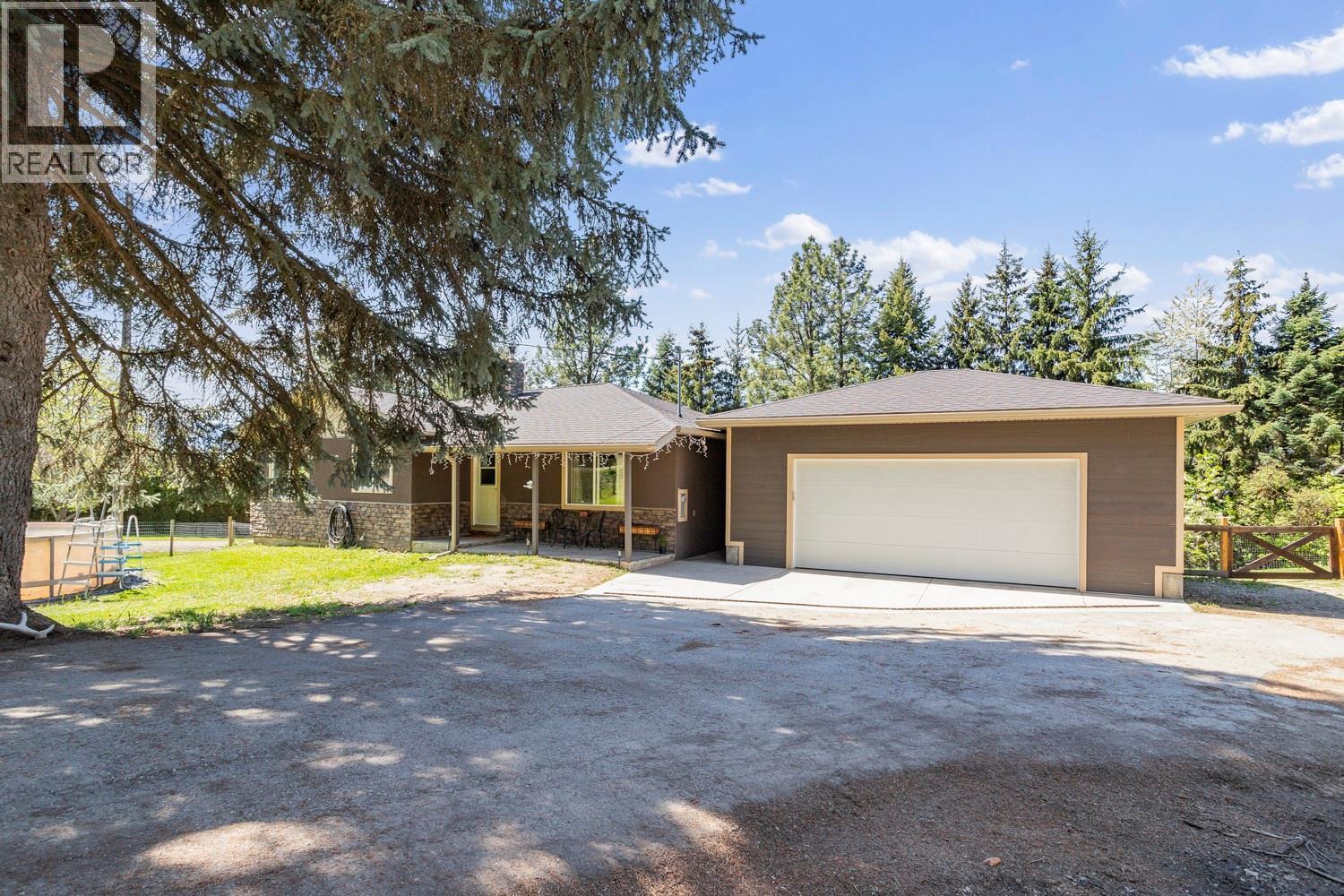 4421 3a Highway, Wynndel, British Columbia  V0B 2N1 - Photo 22 - 10375861