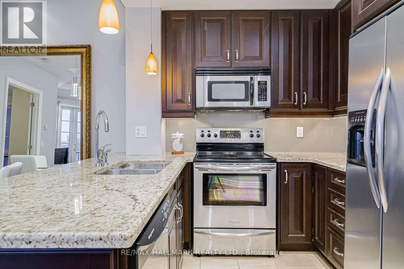 407 - 20 Burkebrook Place, Toronto, Ontario  M4G 0A1 - Photo 7 - C12788320