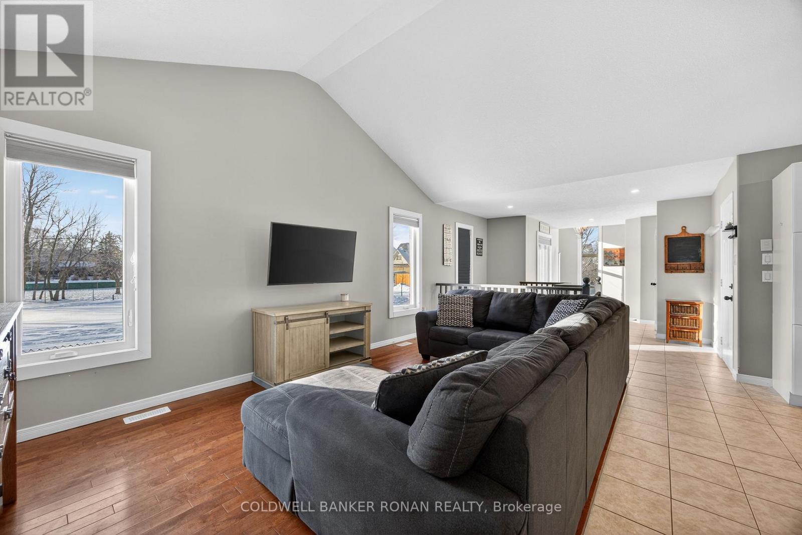 57 Cowan Avenue, New Tecumseth, Ontario  L9R 2E1 - Photo 16 - N12788260