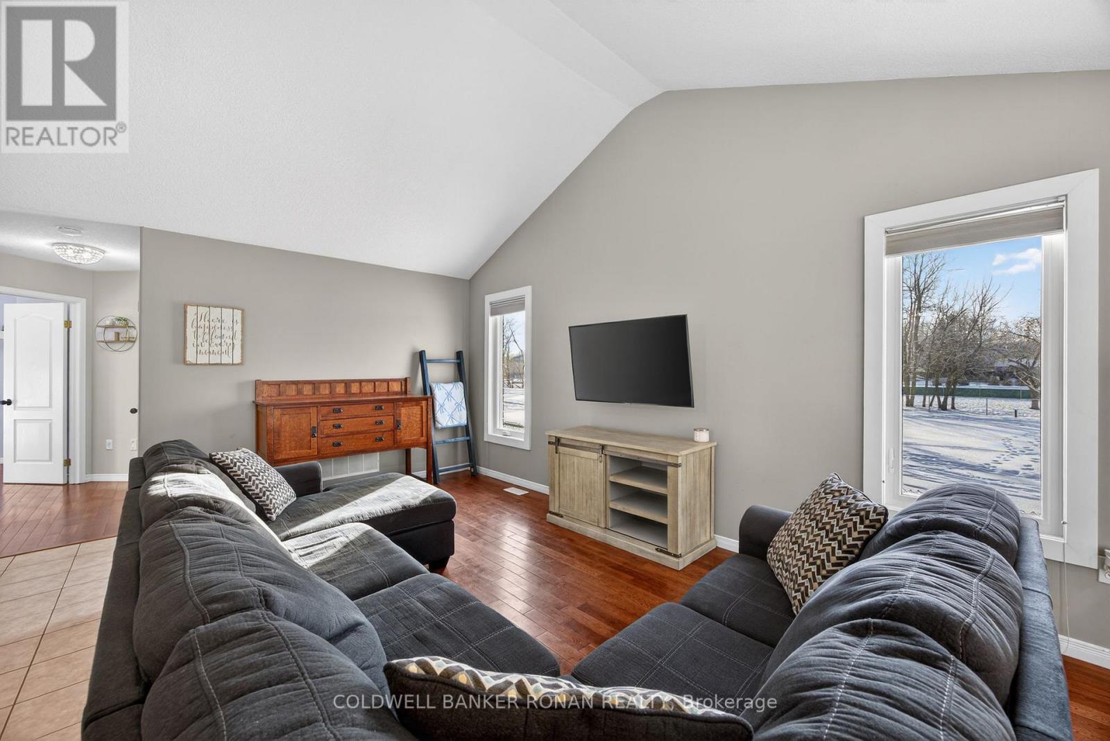 57 Cowan Avenue, New Tecumseth, Ontario  L9R 2E1 - Photo 20 - N12788260