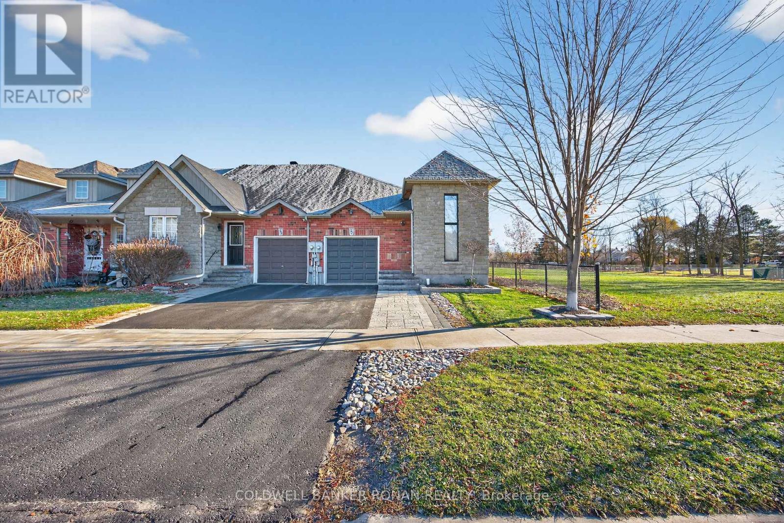 57 Cowan Avenue, New Tecumseth, Ontario  L9R 2E1 - Photo 3 - N12788260