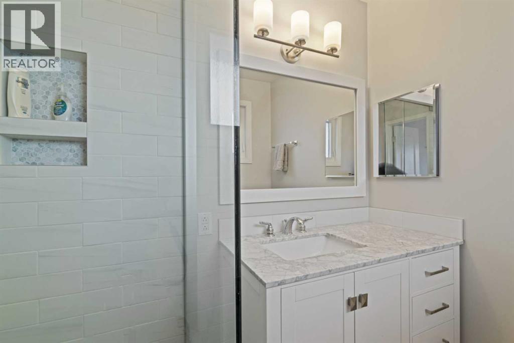 276 Macewan Glen Drive Nw, Calgary, Alberta  T3K 2G4 - Photo 11 - A2285919