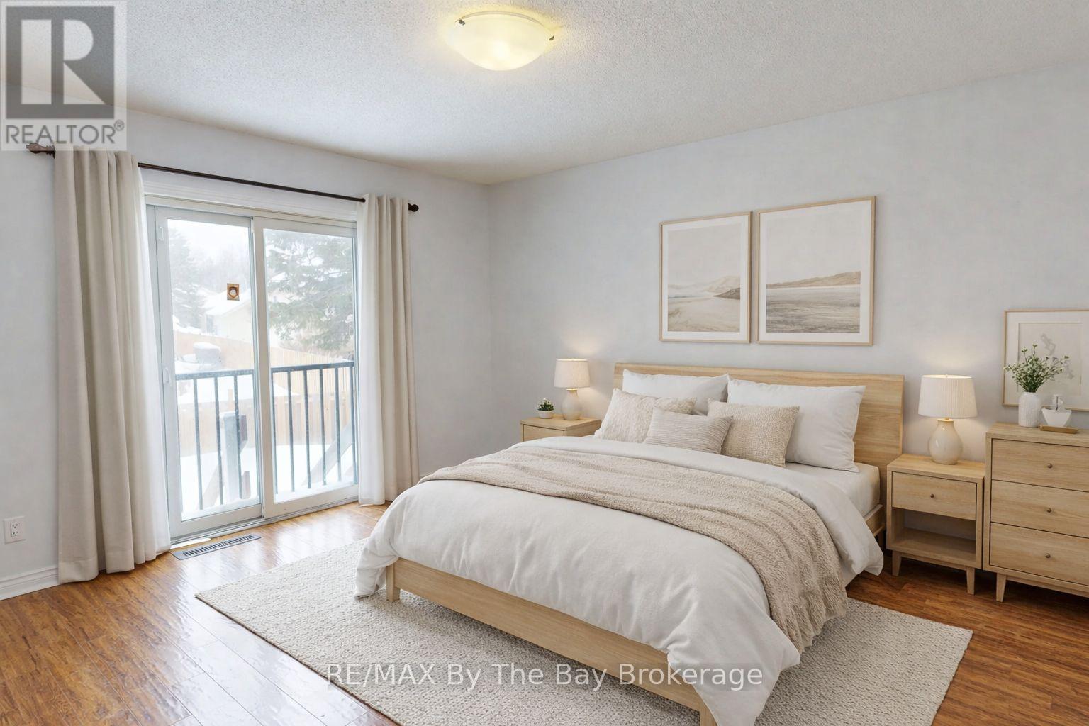 9 (Upper) Myrtle Lynn Place, Wasaga Beach, Ontario  L9Z 1E2 - Photo 15 - S12611950