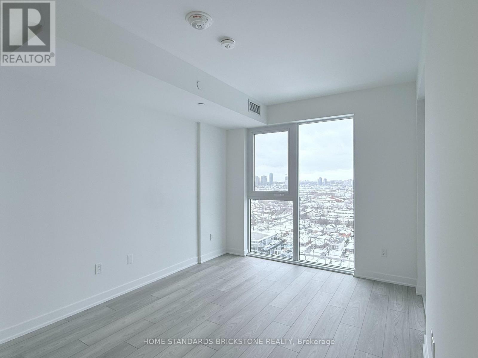 1510 - 1007 The Queensway, Toronto, Ontario  M8Z 0H4 - Photo 5 - W12788272