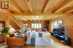 15481 Mount Wolfe Road, Caledon, Ontario  L7E 3P3 - Photo 6 - W12788280