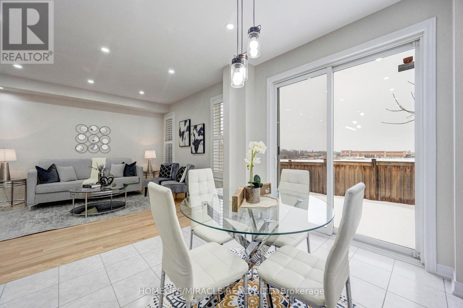 14 Vezna Crescent, Brampton, Ontario  L6X 5K6 - Photo 12 - W12788282