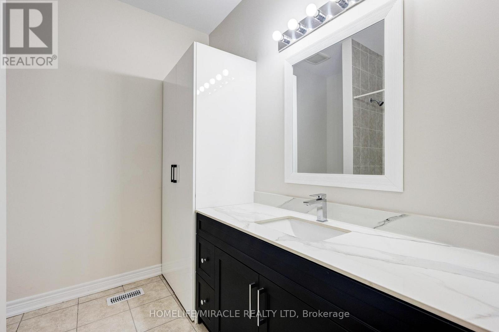 14 Vezna Crescent, Brampton, Ontario  L6X 5K6 - Photo 23 - W12788282