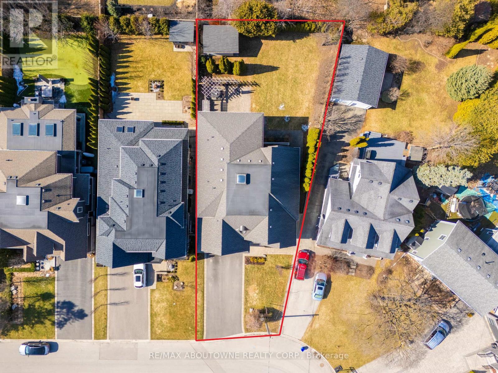 283 Jennings Crescent, Oakville, Ontario  L6L 1W3 - Photo 37 - W12788288