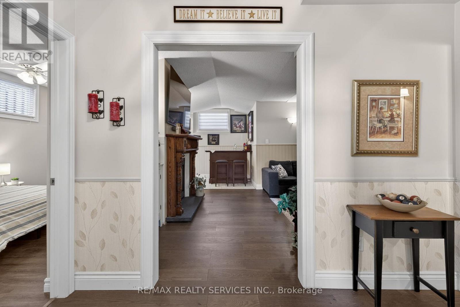 64 Gardenia Way, Caledon, Ontario  L7C 1A8 - Photo 22 - W12788310