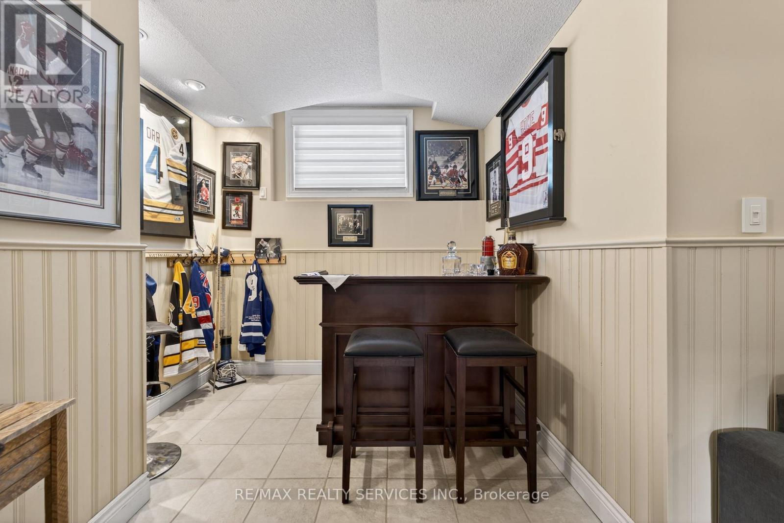 64 Gardenia Way, Caledon, Ontario  L7C 1A8 - Photo 26 - W12788310