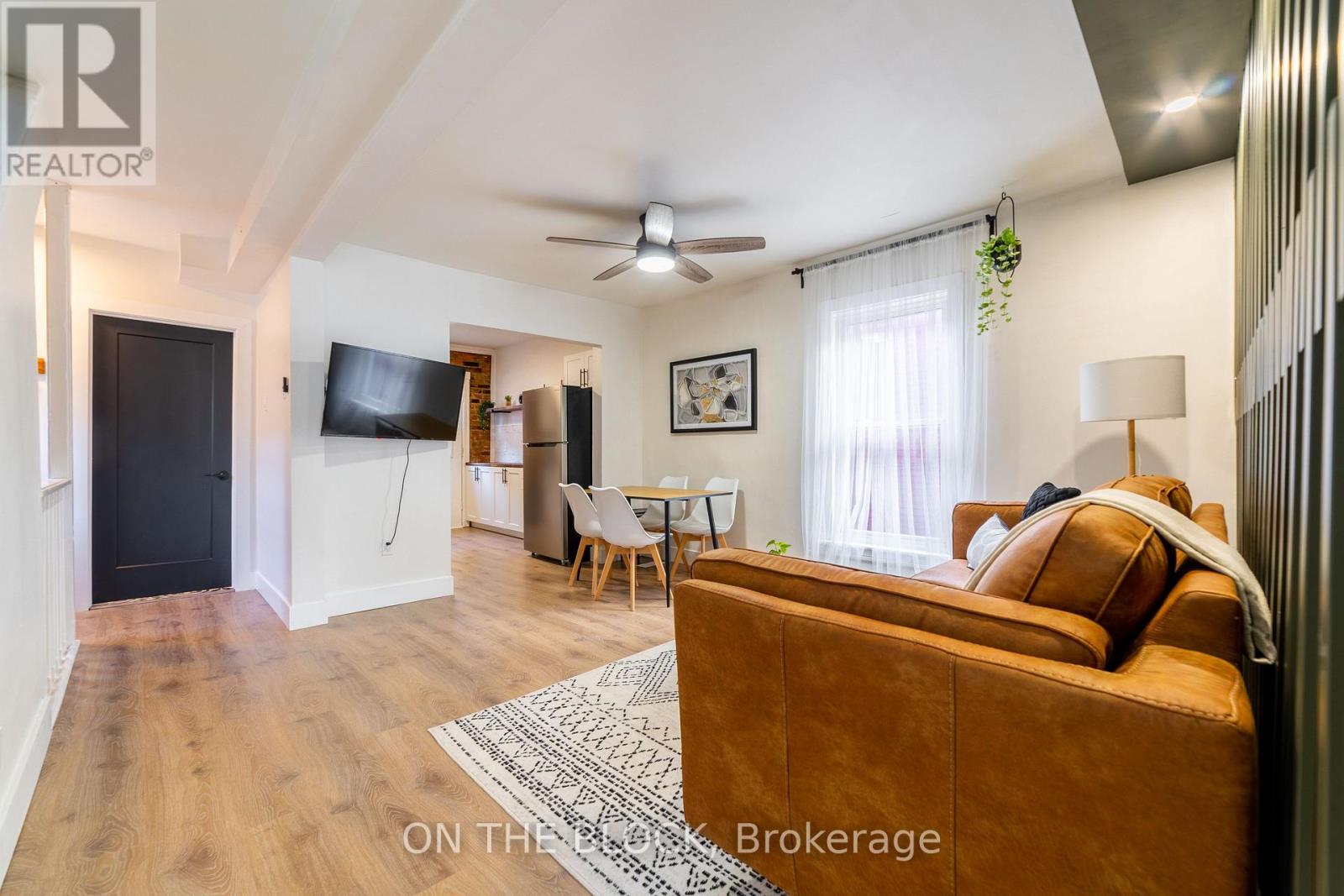 2 - 19 Century Street, Hamilton, Ontario  L8L 1V7 - Photo 4 - X12788278