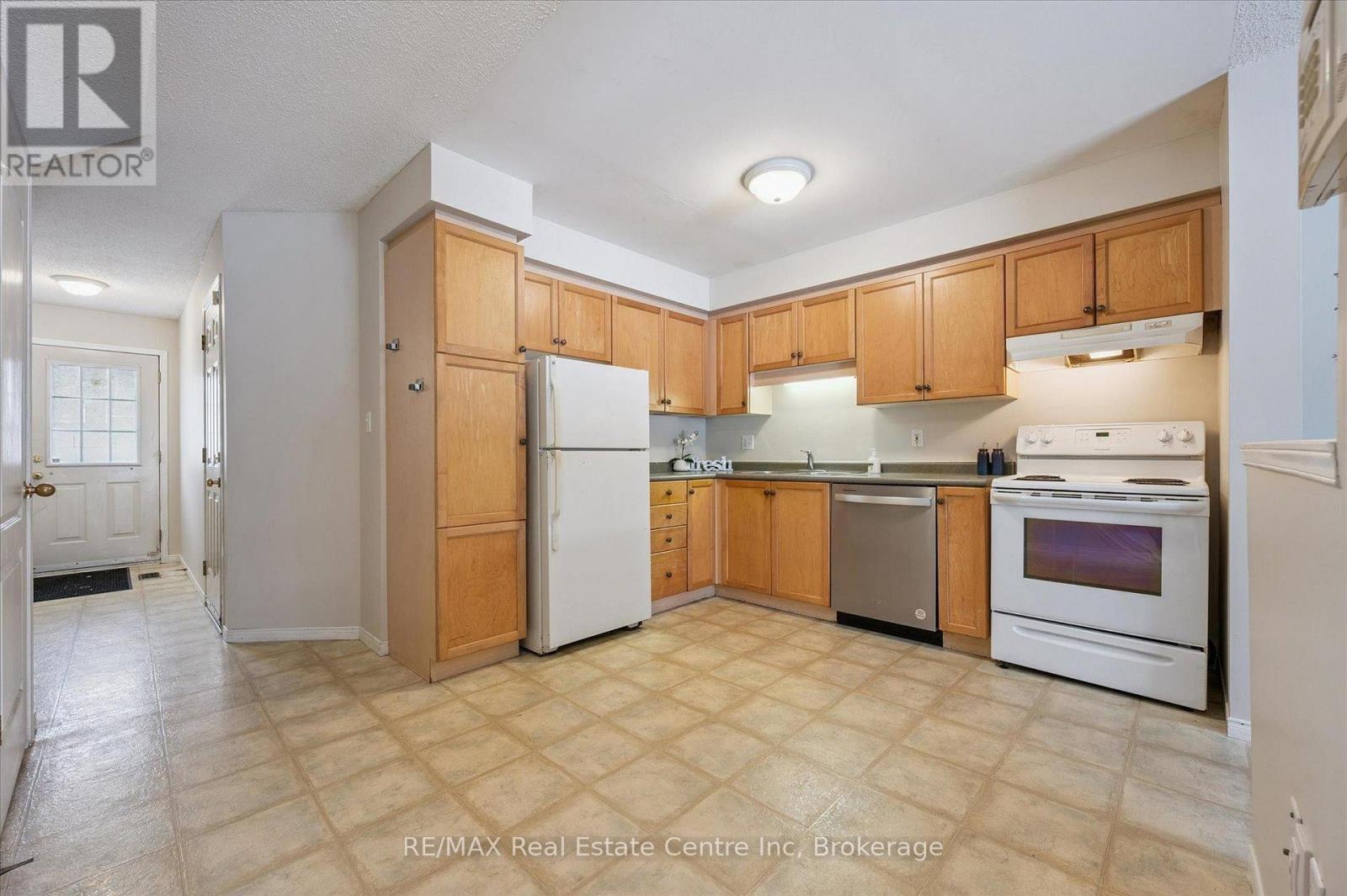 106 - 30 Imperial Road S, Guelph, Ontario  N1K 1Y1 - Photo 2 - X12788378