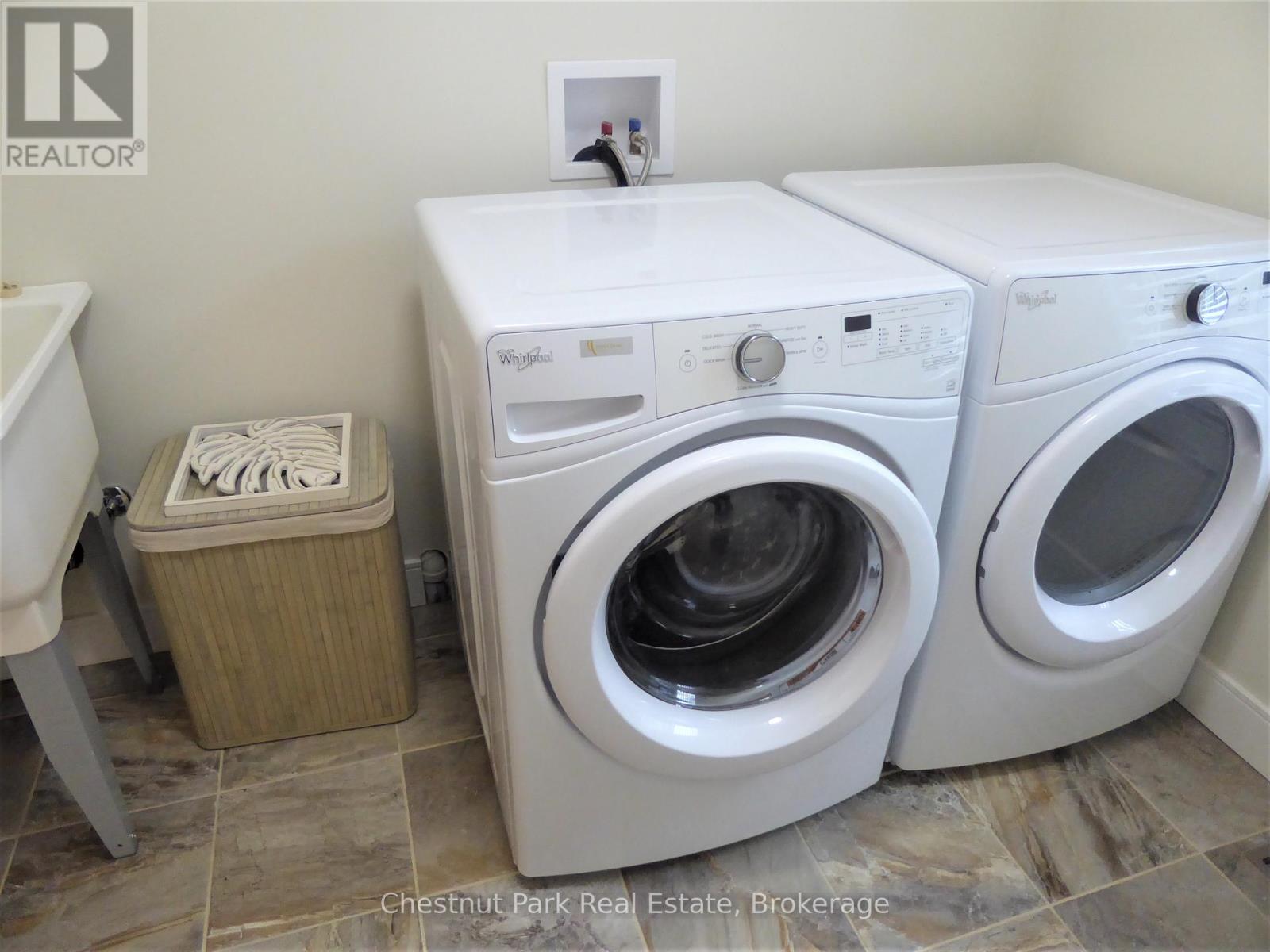 154 Yellow Birch Crescent, Blue Mountains, Ontario  L9Y 0Y5 - Photo 29 - X12788386