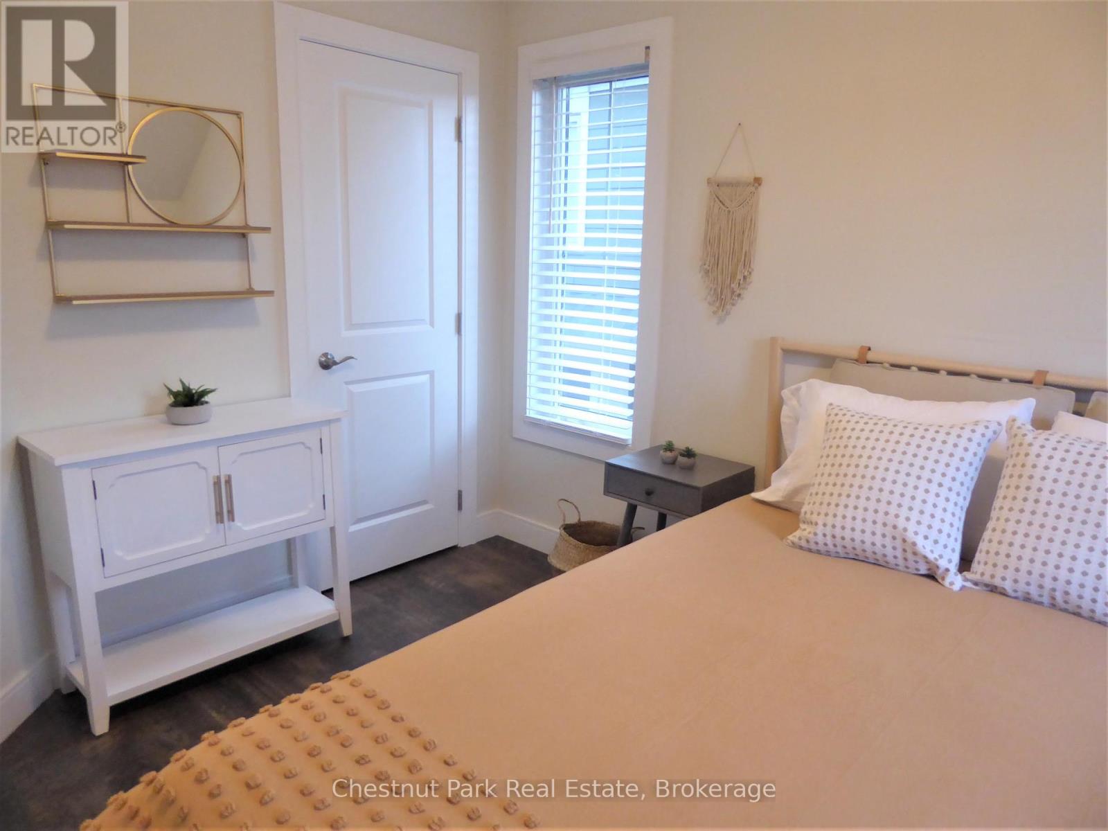 154 Yellow Birch Crescent, Blue Mountains, Ontario  L9Y 0Y5 - Photo 37 - X12788386