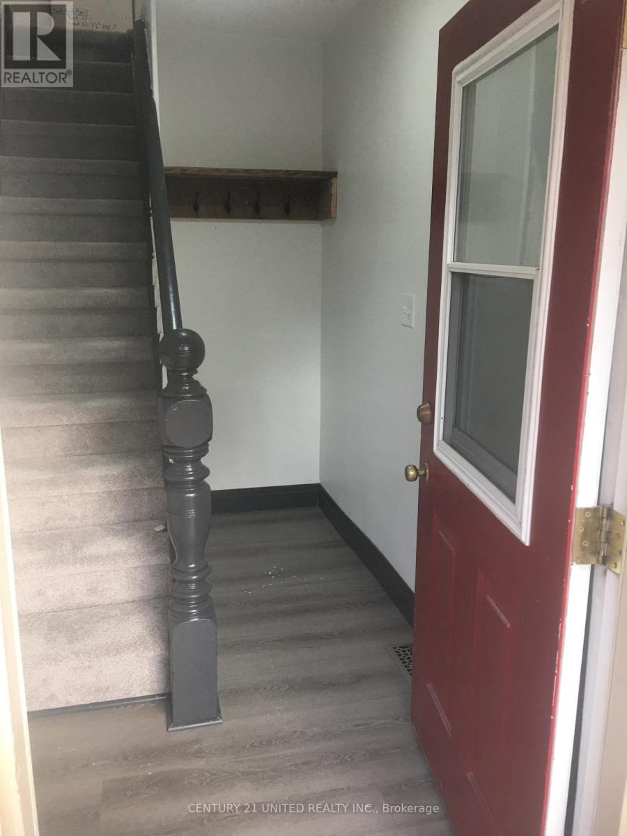 552 Bethune Street, Peterborough, Ontario  K9H 3Z5 - Photo 6 - X12788522