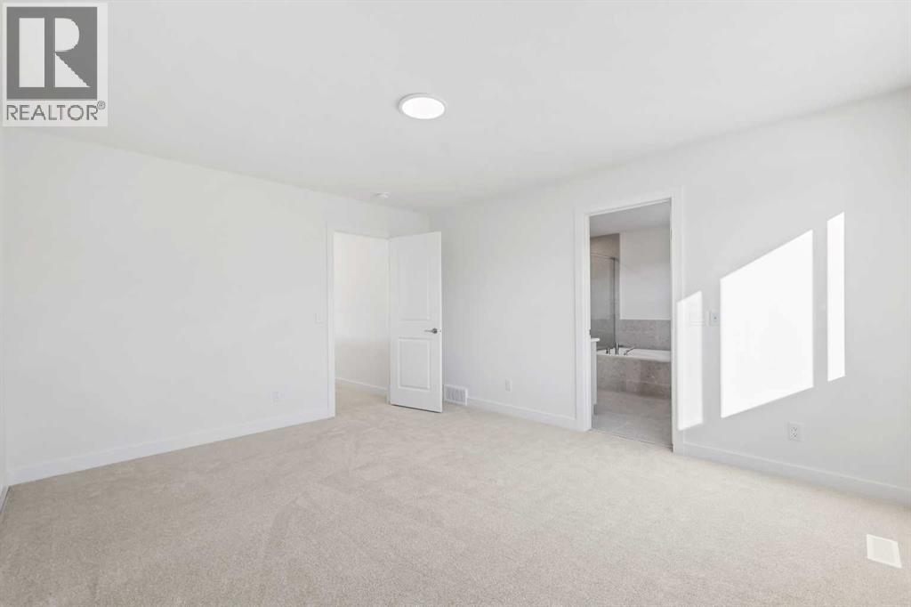 40 Corner Glen Green Ne, Calgary, Alberta  T3N 2P5 - Photo 9 - A2275392