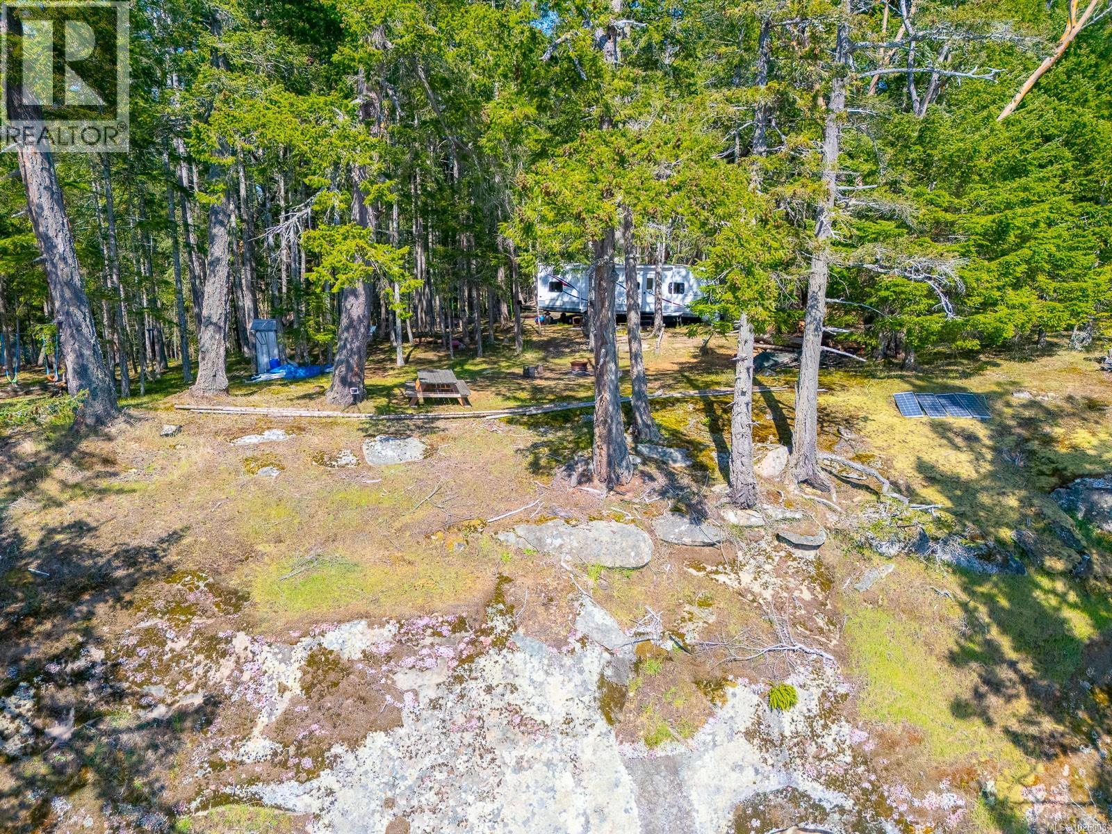 553 Flewett Dr, Decourcy Island, British Columbia  A1A 1A1 - Photo 23 - 1026008