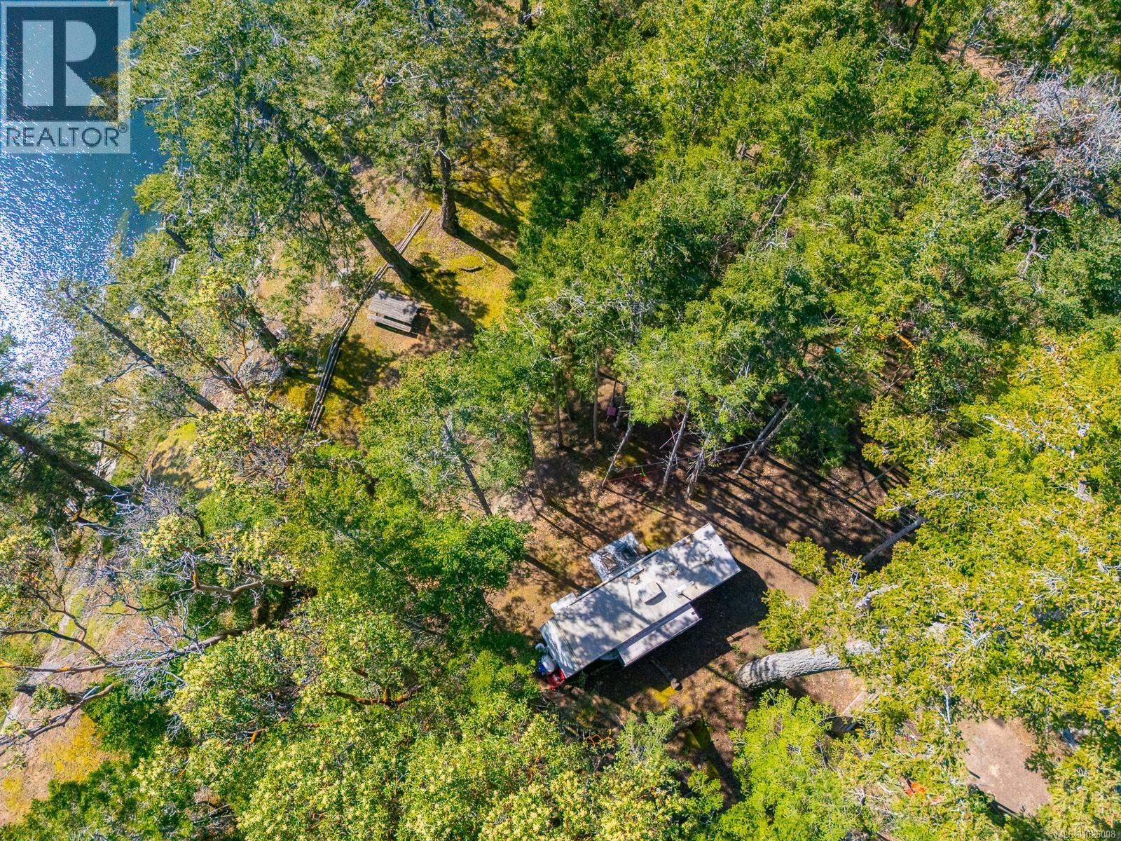 553 Flewett Dr, Decourcy Island, British Columbia  A1A 1A1 - Photo 27 - 1026008