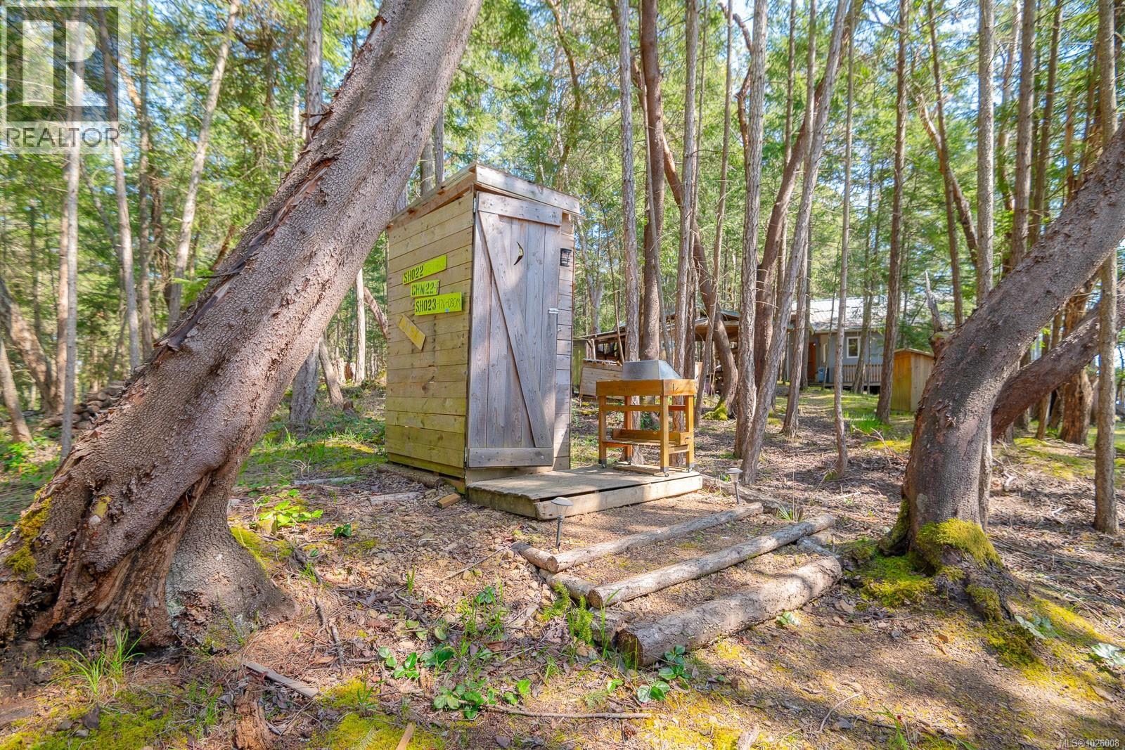 553 Flewett Dr, Decourcy Island, British Columbia  A1A 1A1 - Photo 29 - 1026008